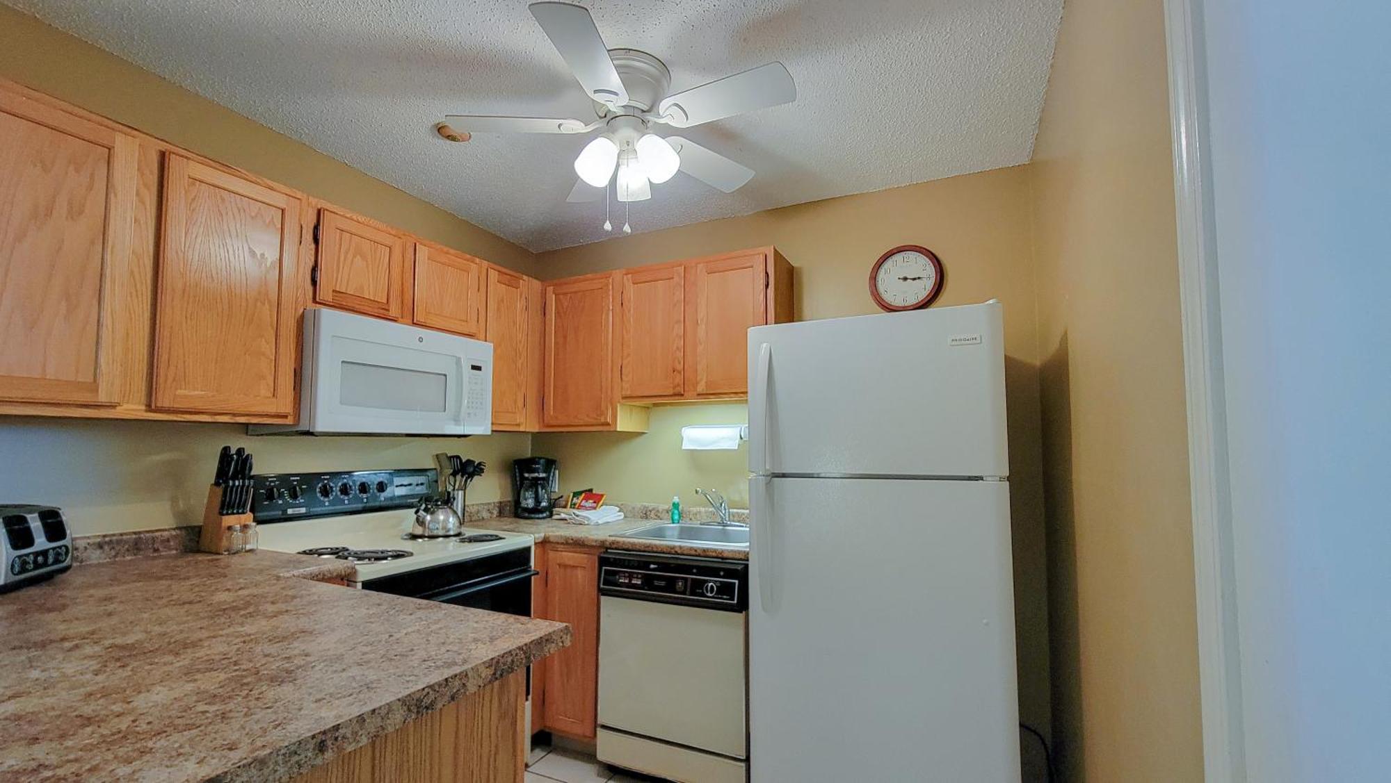 Village Of Winnipesaukee Laconia Room photo