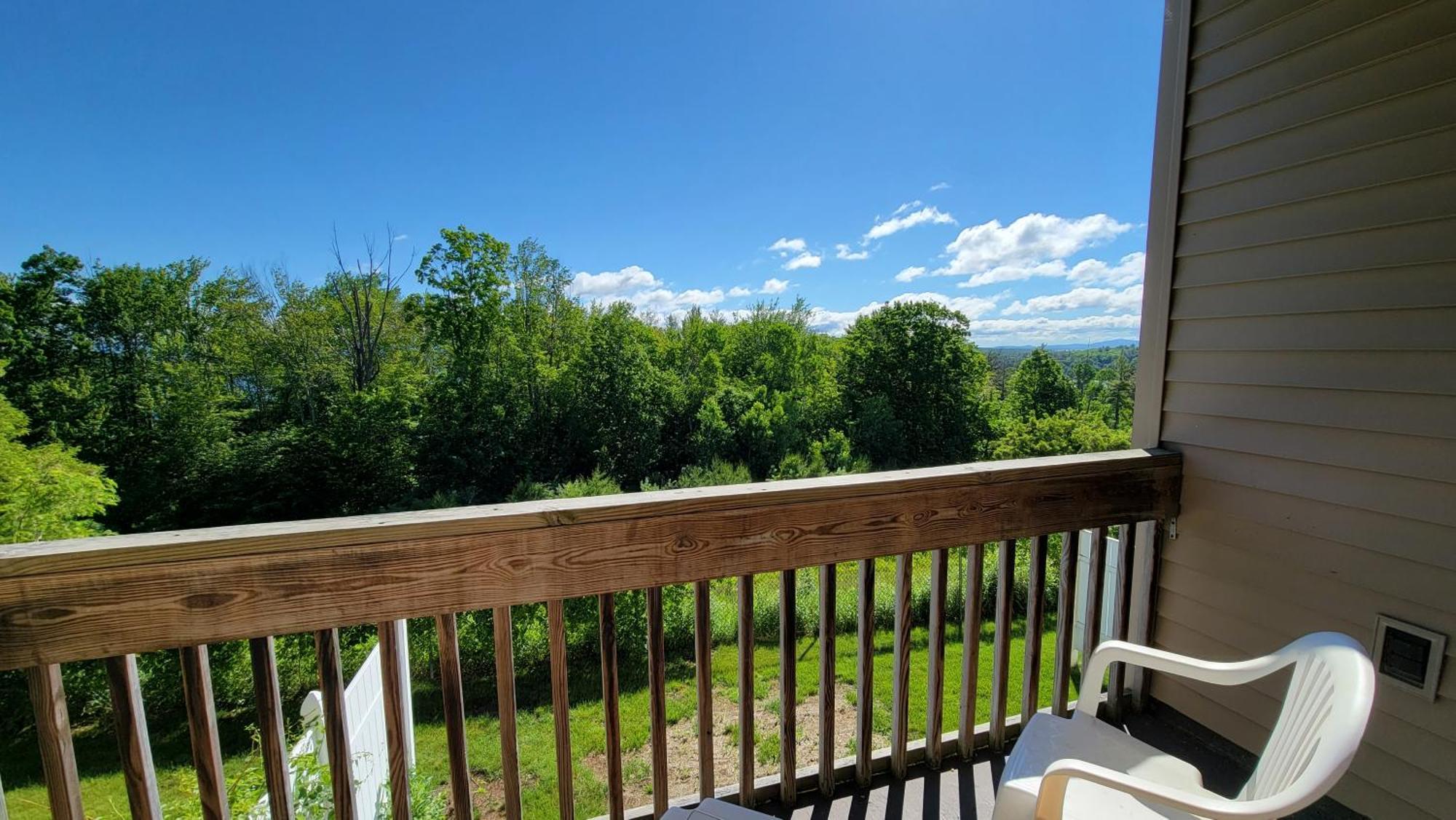 Village Of Winnipesaukee Laconia Room photo
